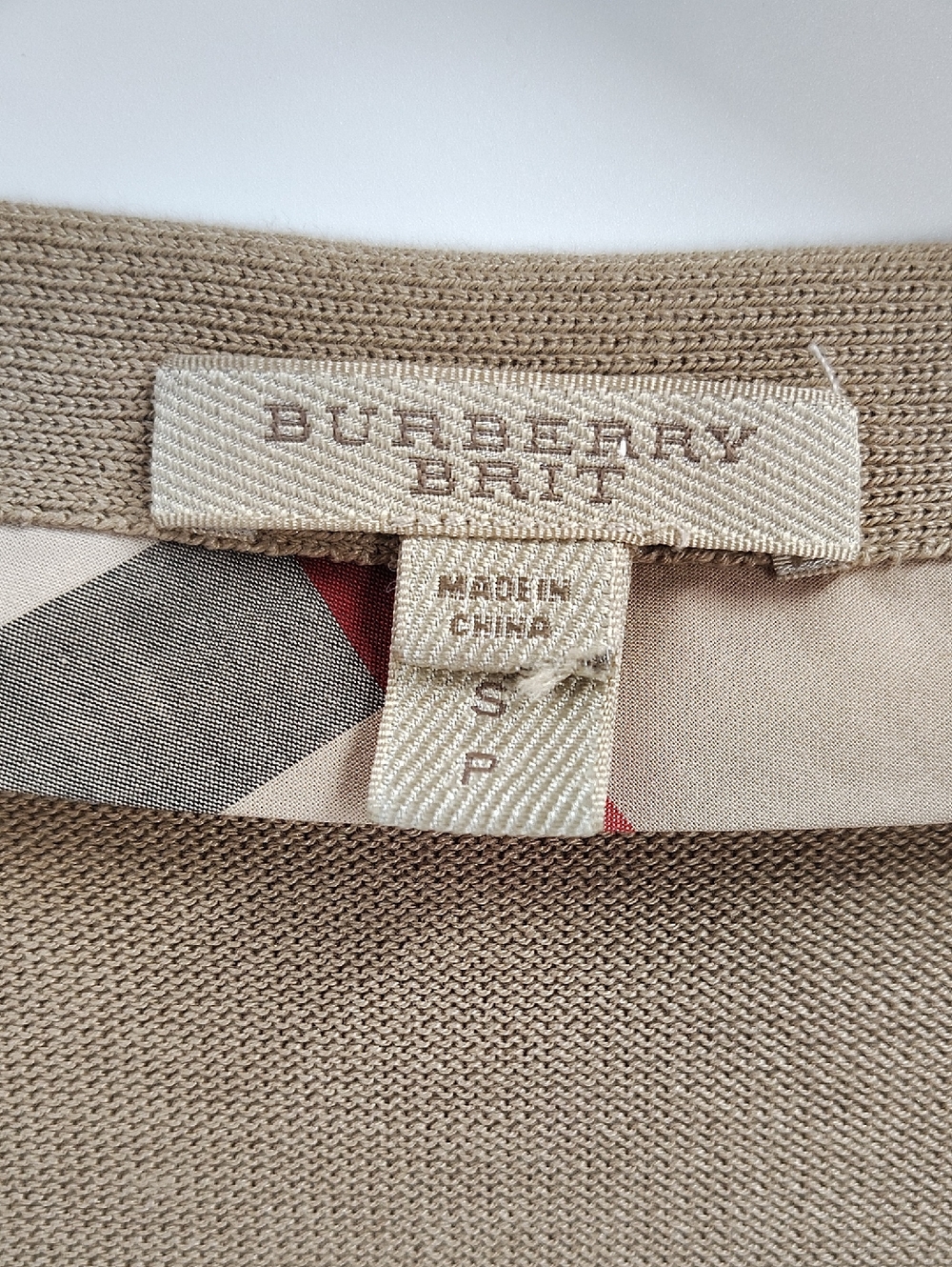 Burberry Brit Fun Flower Sweater Size small Size Small Short Sleeve Silk - Picture 4 of 10
